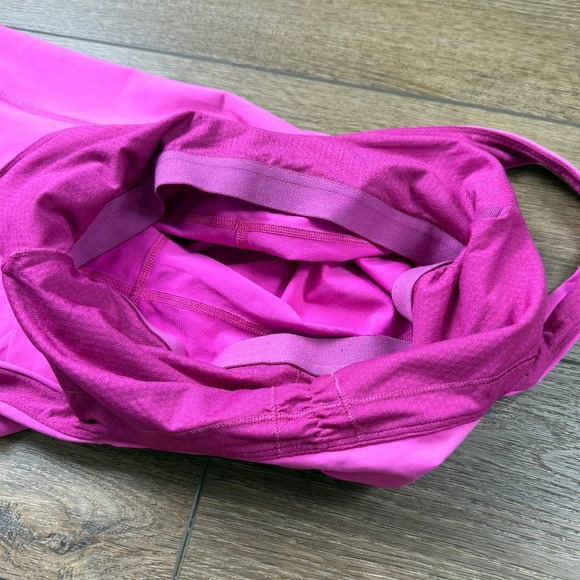 Lululemon Women's Aria Tank II Paris Perfection Hot Pink Sz 6 Luxtreme Yoga - Picture 8 of 13